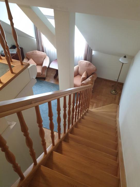 Resort Palac Pod Kampinosem - Blisko Warszawy Leszno (Masovia)